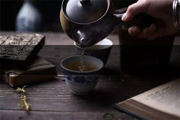 走入茶中，泡出自我-1