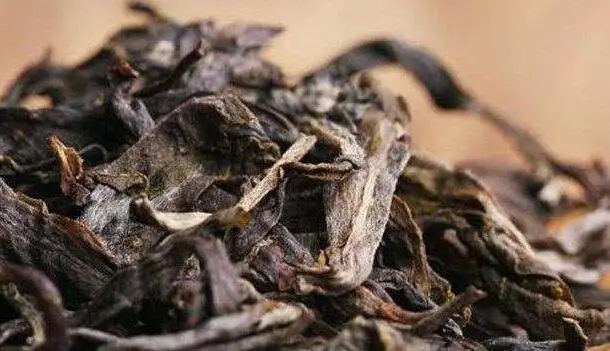 怎么簡單直觀的辨別一款普洱茶的優(yōu)劣？
