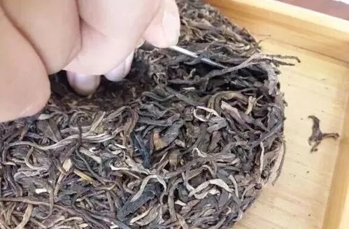 已經(jīng)打開的普洱茶餅應(yīng)如何更好地存放，短期和長期的方法都教給你?