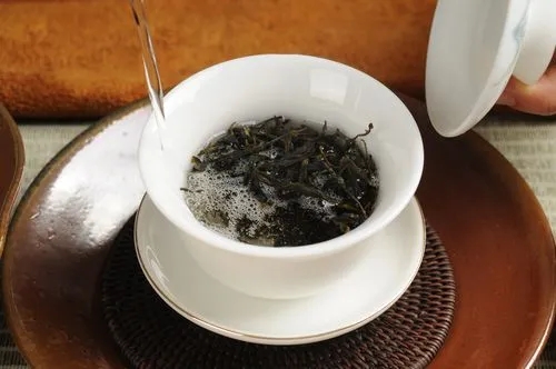 普洱茶怎么泡？原來(lái)熟茶和生茶泡法不一樣，浪費(fèi)了多少茶葉
