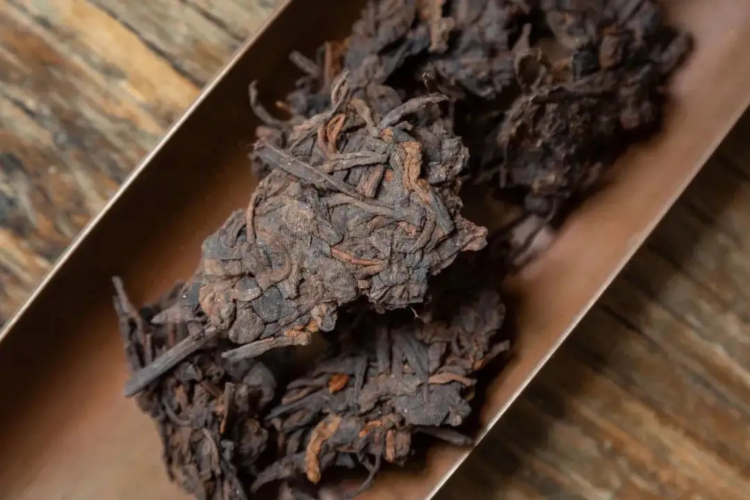 普洱熟茶可轉(zhuǎn)化多久？四個(gè)維度、四個(gè)時(shí)間段，演繹熟普”從女孩到女人”的蛻變