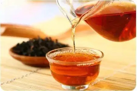 喝茶有什么好處？?jī)H茶多酚其中一項(xiàng)，茶多糖就有想像不到的好處之多……